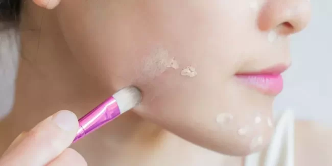 Memahami Perbedaan Concealer Dan Foundation
