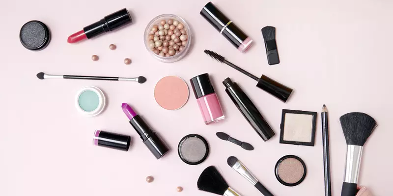 10 Brand Make Up Terkenal Di Dunia