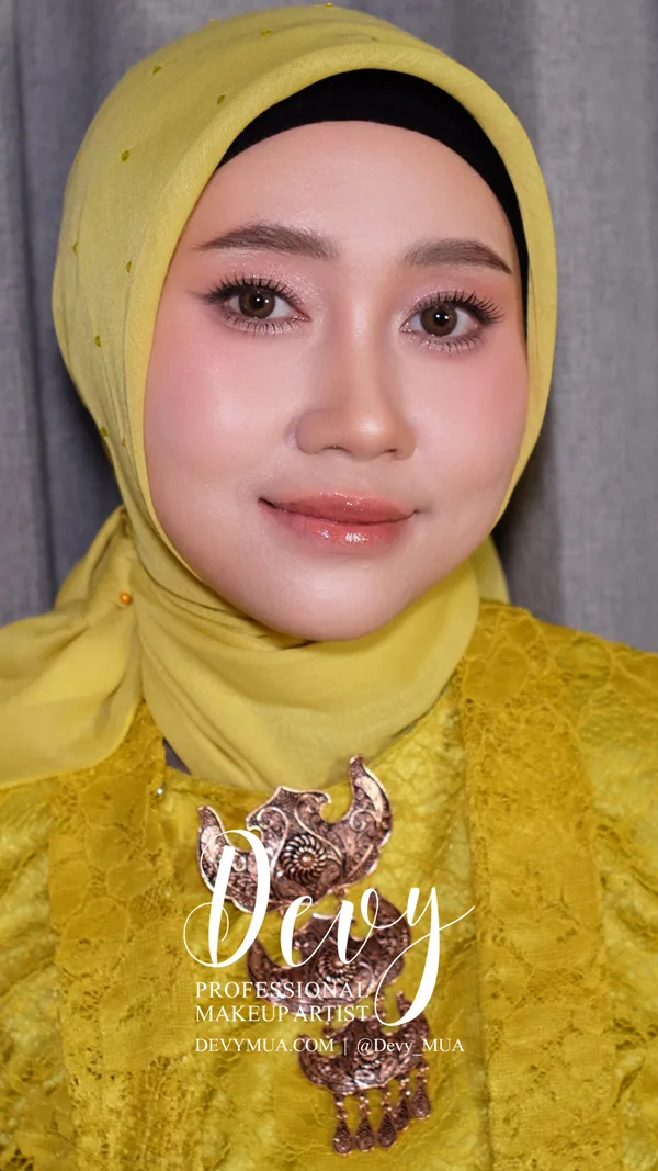 Hasil Makeup Douyin Dengan Fokus Kulit Glowing dan Soft Contour di Jakarta Selatan